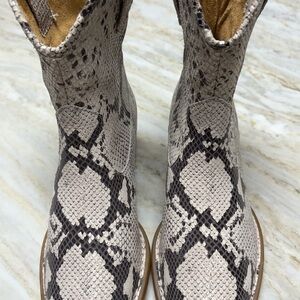 Born Snake Print Ankle Boots - Gray and Black